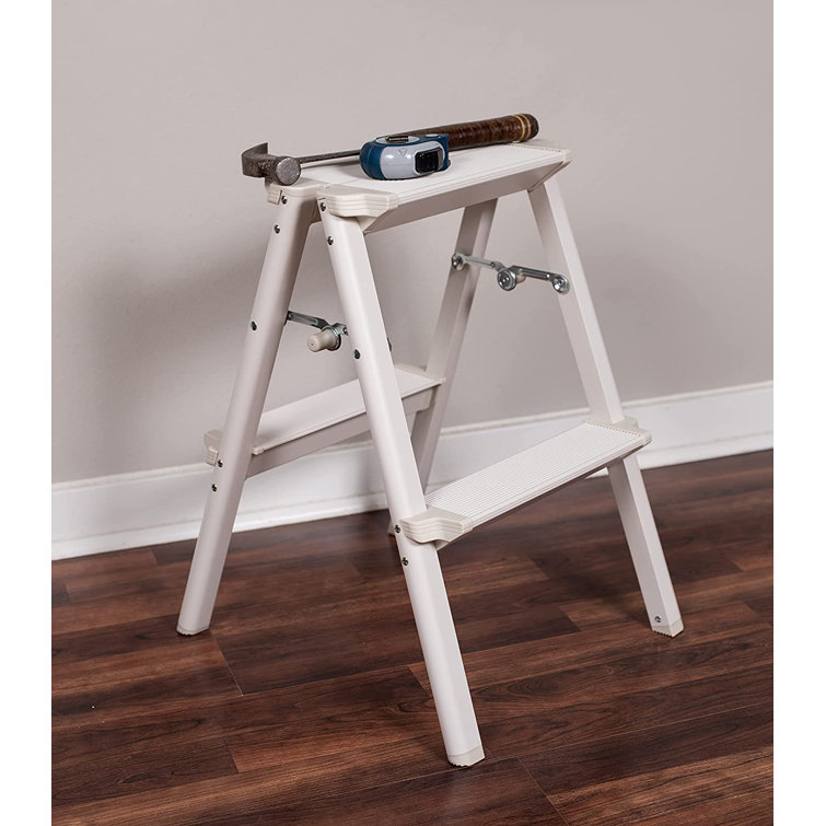 Lightweight folding step discount ladder